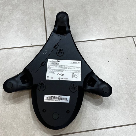 Polycom SoundStation 2W 1.9GHz DECT 6.0 Wireless Conference Phone 2201-67800-160 - Picture 5 of 9